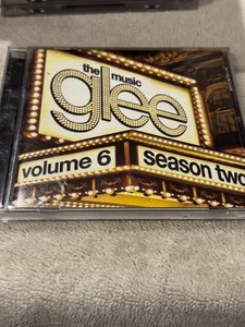 Glee - The Music Season Two Volume 6 CD - VERY GOOD CONDITION!!! - Imagen 1 de 2