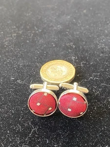 Patterned silk faced cufflinks - red fabric/silver tone - Picture 1 of 3