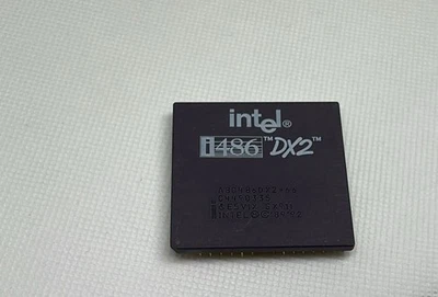 Processore 486 DX2 Intel CPU retrò A80486DX2-66 - Immagine 1 di 4