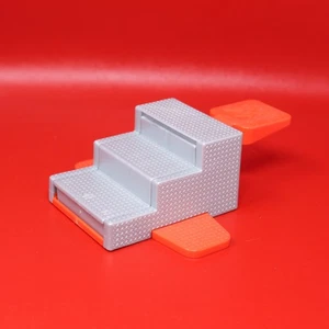 WWE Mattel Launching Ring Side Stairs Knuckle Crunchers Wrestling Actionfiguren - Bild 1 von 6