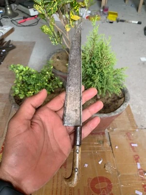 Antiguo cuchillo daga Pesh Kabz de hierro forjado a mano del norte de la India con empuñadura de hueso 10,5" Foto 1 de 4