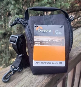 NEU Lowepro Adventura Ultra Zoom 100 Kamera Schulter Tragetasche Tasche, schwarz Neu mit Etikett - Bild 1 von 5