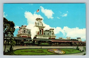 Magic Kingdom, Steam Engine Rail Road Station, Orlando Florida Vintage Postcard - Picture 1 of 2