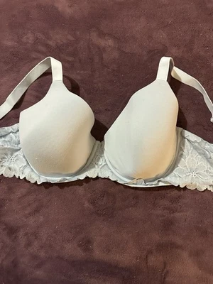 Sujetador No Boundaries azul bebé con cordones ligeramente forrado con aros talla 38DD Foto 1 de 4