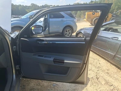 Used Front Left Door Interior Trim Panel fits: 2006 Chrysler 300  Grade A - Image 1 of 4