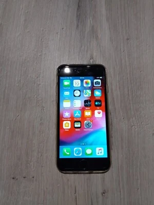 Apple iPhone 6 - 128GB - Grigio siderale (Sbloccato) - Immagine 1 di 4