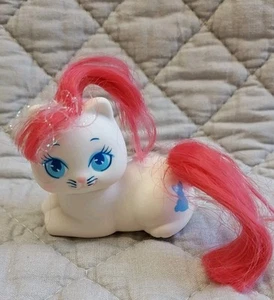 Figura rara TEE HEE de colección Mattel My Pretty Kitty MLP My Little Pony Cat - Imagen 1 de 7