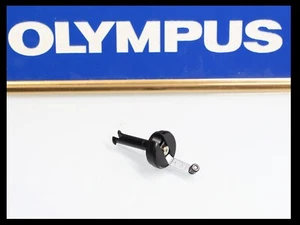 208639 OLYMPUS OM-10 RÜCKSPULKNOPF UND RÜCKSPULWELLE REPARATURTEIL GEBRAUCHT OM10 OM 10 - Bild 1 von 1