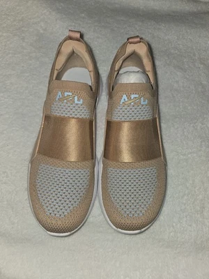 Zapatos para mujer ATHLETIC PROPULSION LABS talla 5,5. Nuevo en caja. Foto 1 de 4