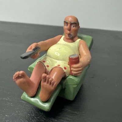 Homies Figura de Juguete Reino Vinilo Global Barrio Mijos Trailer Park Lazy Roy Reclinable Foto 1 de 4