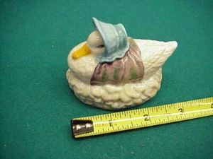 Beatrix Potter Jemima Puddle Duck firmado David Capewell 1986 usado - Imagen 1 de 3