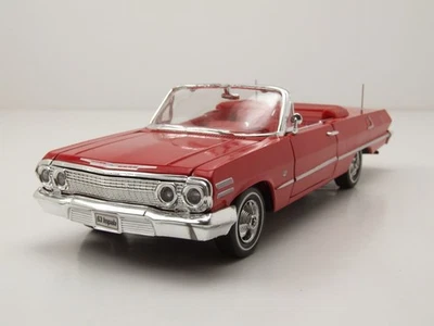 Chevrolet Impala Convertible 1963 Rosso Modellino Auto 1:24 Welly - Immagine 1 di 4