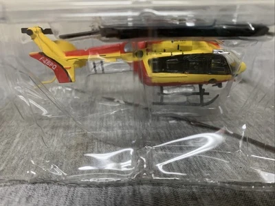 Eurocopter diecast EC 145 vintage 1:90 nuevo en paquete Foto 1 de 4