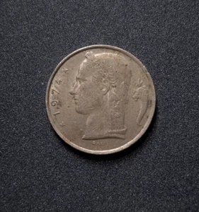 1974 BELGIUM 5 FRANC COIN Head of Ceres Crowned oak branch - Picture 1 of 2