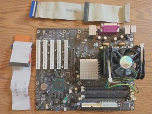 INTEL D875PBZ Socket 478 MOTHERBOARD Pentium 4 - Picture 1 of 4