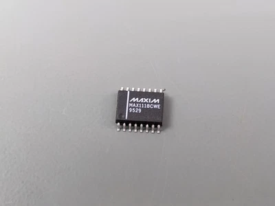 Maxim MAX111 模拟转数字转换器 IC,2 通道,14 位串行 SMD — 第 1/2 张图片