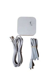 Apple A1392 Airport Express 2nd Generation Dualband 802.11n WiFi Router - Picture 1 of 5