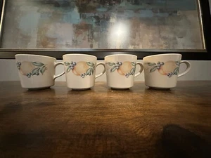 Vintage Corning Ware Abundance Fruit Coffee Tea Cups Mugs Set Of 4 - Picture 1 of 3