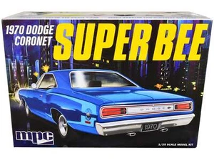 Skill 2 Model Kit 1970 Dodge Coronet Super Bee 1/25 Scale Model by MPC - Picture 1 of 4