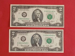 Zwei 2 $ Federal Reserve Scheine zwei Dollar 1976 grünes Siegel bankfrisch einer MISCUT - Bild 1 von 2