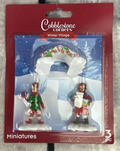 Cobblestone Corners Miniatures Christmas Santa's Helpers Elves (X11) - Foto 1 di 5