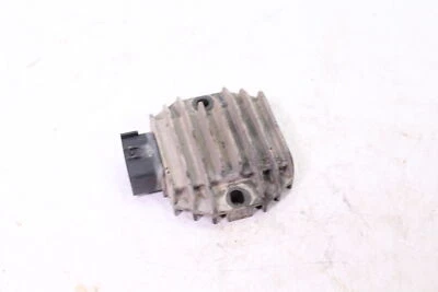 Yamaha Bruin 350 2006 4x4 regulador de voltaje rectificador 5GT-81960-00-00 Foto 1 de 3