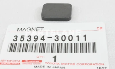 LEXUS IS MK3 Transmission Oil Cleaner Magnet 3539430011 NEW GENUINE - Image 1 of 3