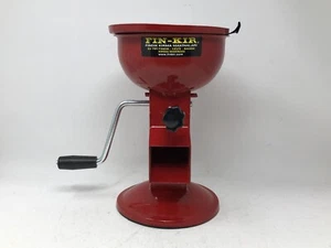 Máquina de metal para agrietar tuercas a mano Fin-Kir para todo tipo de tuercas ROJO - Imagen 1 de 6