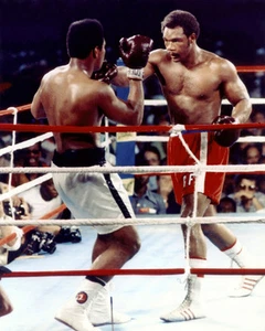 1974 Boxing MUHAMMAD Ali & GEORGE FOREMAN 8x10 Photo Rumble in the Jungle Print - Picture 1 of 1