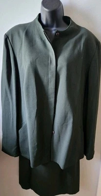 Mujer Verde Oscuro Jones New York 2 Piezas 5 Botones Forrado Falda Traje Talla 18 Foto 1 de 4