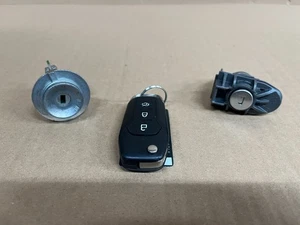 FORD KA LOCK SET KEY + DOOR LOCK + IGNITION BARREL LOCK 2016 2017 2018 2019 A306 - Picture 1 of 18