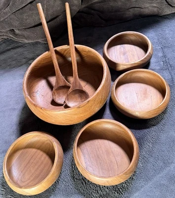 Solid Teak Salad Bowl Set With 1 Biwl, 4 Salad Bowls & Pair Salad Servers - Image 1 of 4