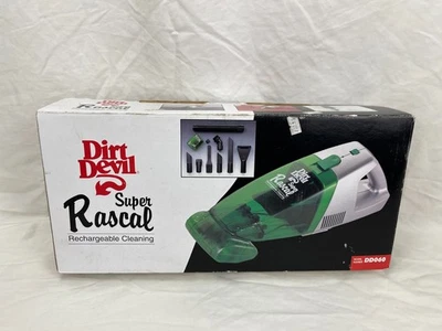 Dirt Devil Road Rascal Hand Car / Caravan Vacuum DD060 12V 95W Green and White - Image 1 of 4