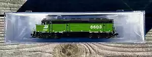 N Scale-Athearn F45 Diesel Locomotive Burlington Northern BN (DC) - Picture 1 of 14