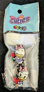Jibbitz Disney Cuties DAISY DUCK w/stuff Crocs Shoe Charms Pk.2 Mint in Package - Picture 1 of 2