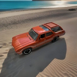 Matchbox Oldsmobile Vista Cruiser 1971 1:68 scale Brown, bespielt MB777 - Bild 1 von 24