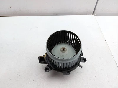 ВЕНТИЛЯТОР ВЕНТИЛЯТОРА ДВИГАТЕЛЯ ДИЗЕЛЬНОГО ОТОПИТЕЛЯ CITROEN C4 GRAND PICASSO 1,6 2016 - Изображение 1 из 4