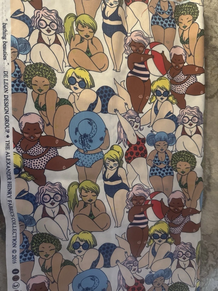 Tela crema Alexander Henry Bathing Beauties FQ OOP Foto 1 de 1