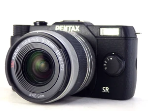 [99s/c] PENTAX Q10 12.4MP Digital Camera Black 5-15mm Lens Box Set Camera Japan! - Picture 1 of 16