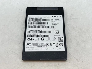 SanDisk X300s SD7TB3Q 256GB 2.5" SATA Solid State Drive GRADE A FREE S/H - Picture 1 of 4