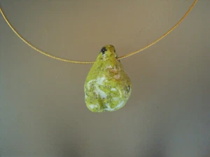 Exklusiver Lizardit Anhängernorwegische Jade grün Heilstein 16g Snarum - Bild 1 von 4