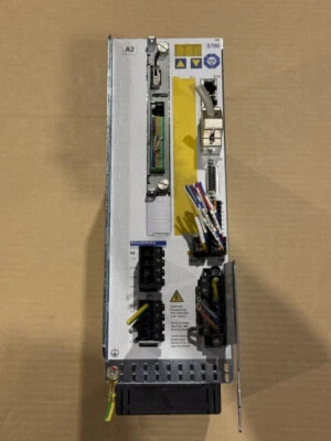 Servoaccionamiento KOLLMORGEN S72402-NANANA S72402NANANA SW:5,67 - Imagen 1 de 4