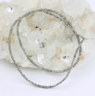 Tubo Diamante Filo Catena Grigio Bianco Rohdiamant Lisci Dadi Scintillante Circa - Immagine 1 di 3