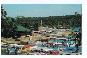 Marina Thousand Hills State Park Postkarte Dock Autos Boote Kirksville Missouri - Bild 1 von 2