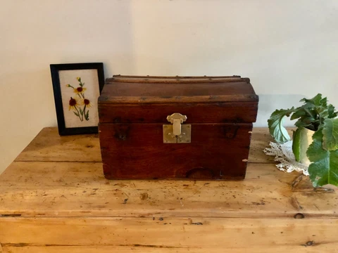 Antique Salesman's Sample Domed Top Steamer Trunk Treasure Keepsake Dresser Box Cover