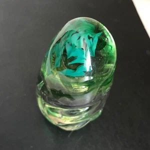 ART Glass Glass Paper Weight Green Drip Odd Shape 12 0z. - Picture 1 of 14