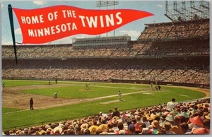 c1960s MINNESOTA TWINS Baseball Postcard METROPOLITAN STADIUM / Interior View - Picture 1 of 2