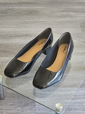 Женские черные лакированные кожаные туфли Trotters. Размер 9,5 Вт - Изображение 1 из 4