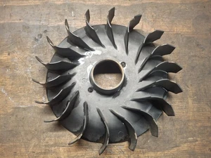 Briggs & Stratton 500cc 17.5hp OEM Flywheel Fan 796201 796083 - Picture 1 of 1
