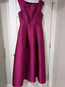 Kay Unger Fuchsia Addison Gown Size 12 Gorgeous NWT Textured Jacquard - Picture 1 of 17
